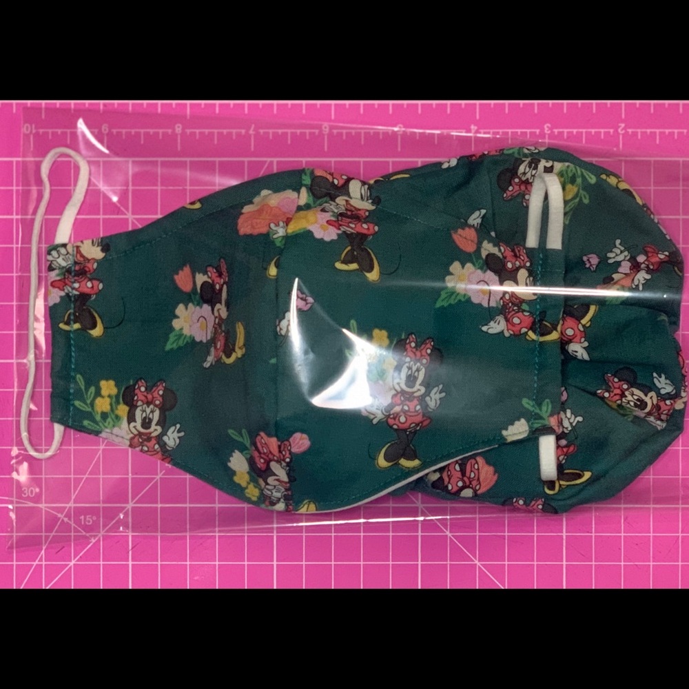 Minnie Mouse Face Mask and Scrunchie set - Picture 3 of 6
